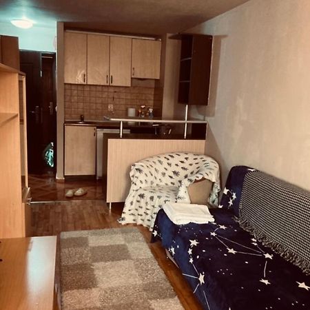 Apartament 2 Camere Arad Esterno foto
